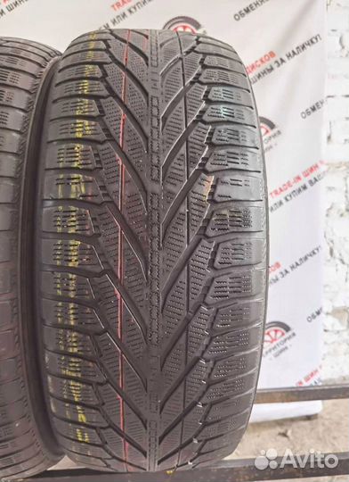 Nokian Tyres Hakkapeliitta R2 SUV 235/60 R18 107S