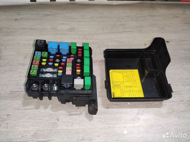 Блок предохранителей Kia Ceed Киа Сид 1 2006-2012