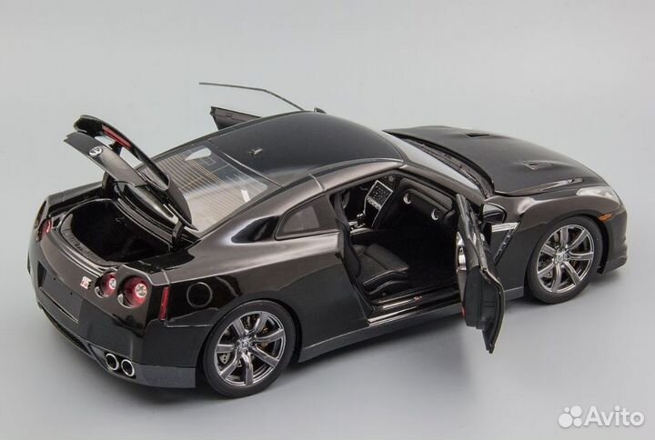 Остатки коллекции 1/18