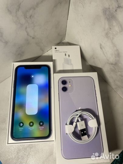 iPhone 11, 128 ГБ