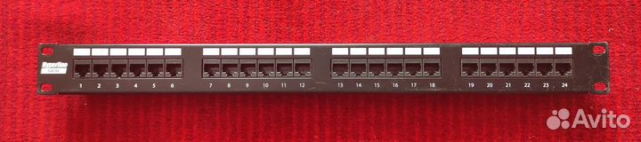 Патч панель Hyperline