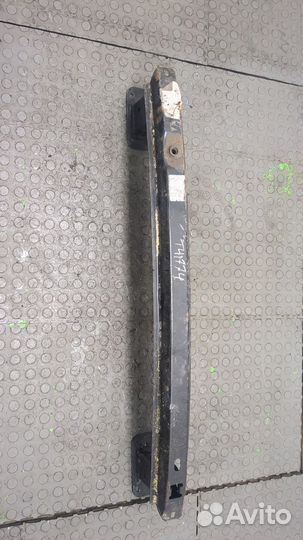 Усилитель бампера Ford Focus 2, 2009