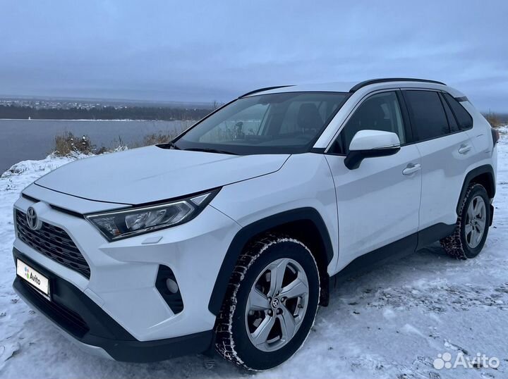 Toyota RAV4 2.5 AT, 2020, 86 000 км
