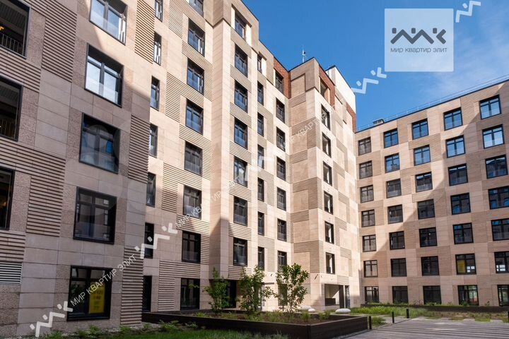 3-к. квартира, 108,8 м², 4/9 эт.