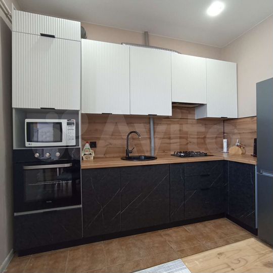 2-к. квартира, 52 м², 3/6 эт.