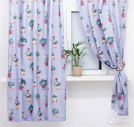 Шторы для кухни с подхватами