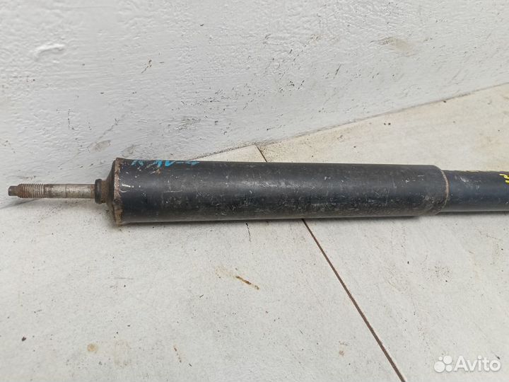 Амортизатор задний Тойота