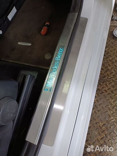 Накладка порога MB GLK 220