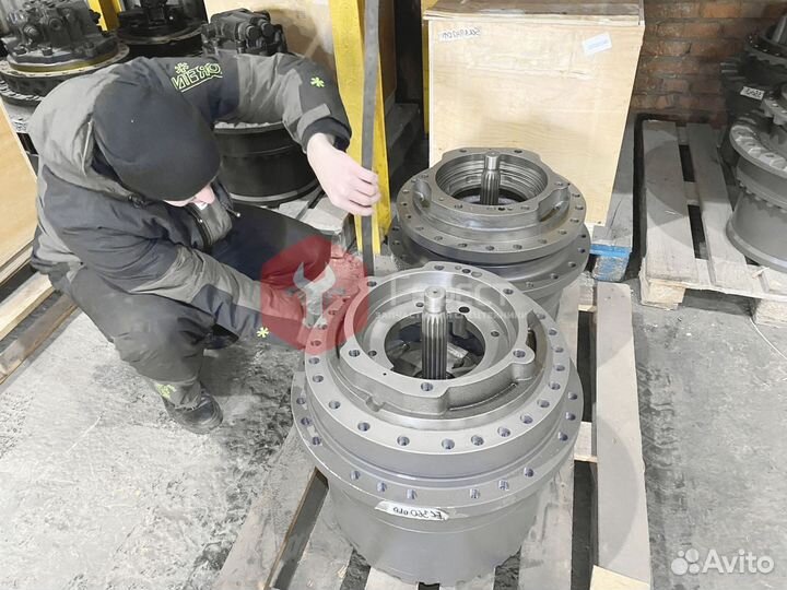 Редуктор хода EC360CNL 14566401