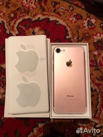 iPhone 7, 32 ГБ