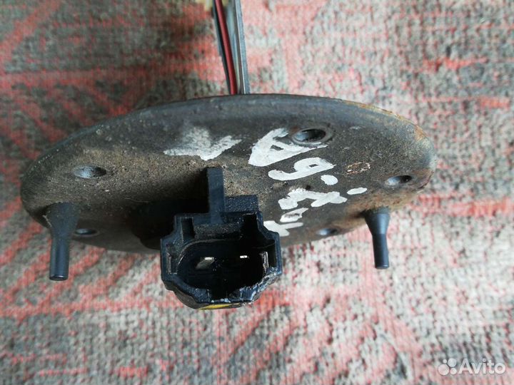 Датчик уровня топлива Мазда CX-7