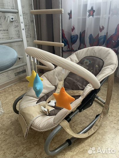 Шезлонг детский