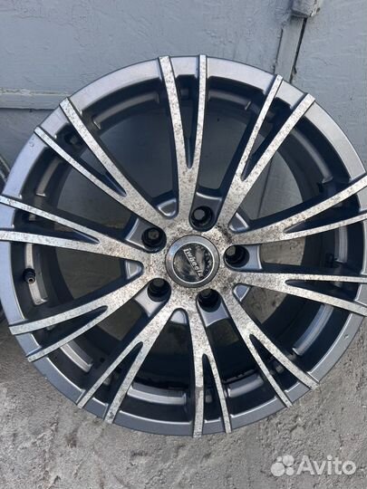 Литые диски R17 5x114,3