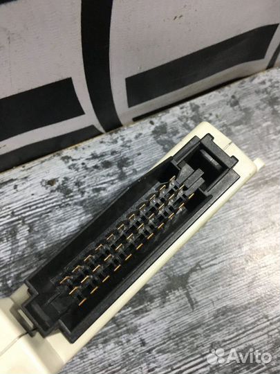 Блок управления штатной сигнализации Mercedes W140