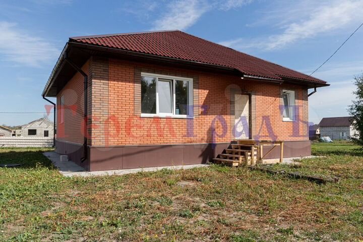 Коттедж 102 м² на участке 7,1 сот.