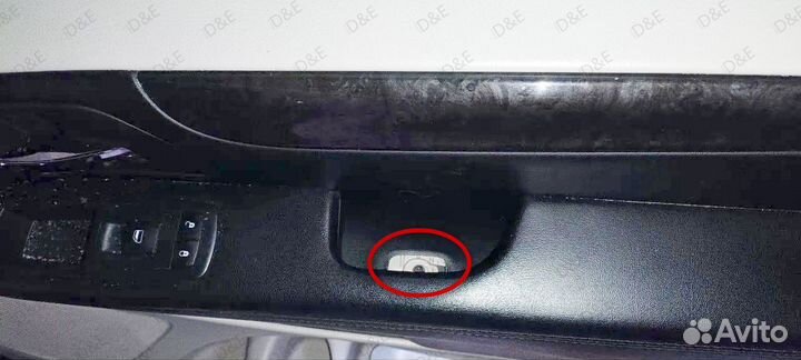 Заглушка подлокотника двери Dodge Grand Caravan 5