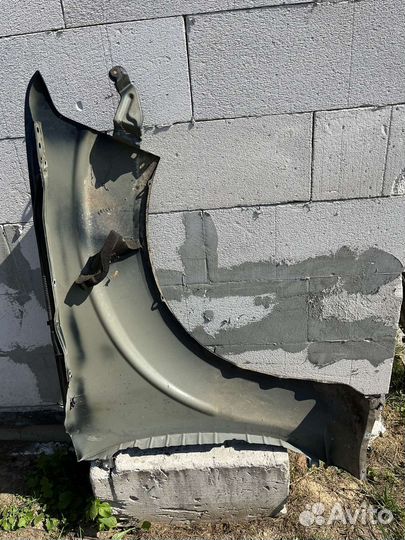 Крыло переднее левое Nissan Pathfinder R51