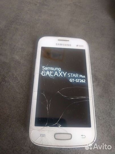 Телефон Samsung