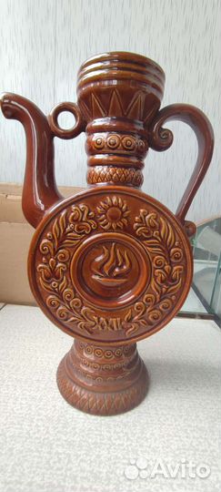 Керамический кувшин