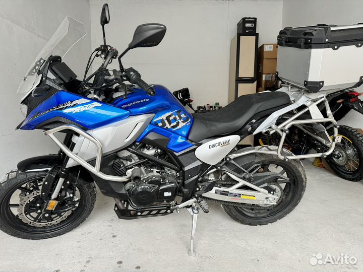Regulmoto Discovery 400