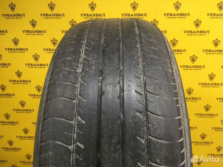 Yokohama dB Decibel E70B 215/55 R17 93V