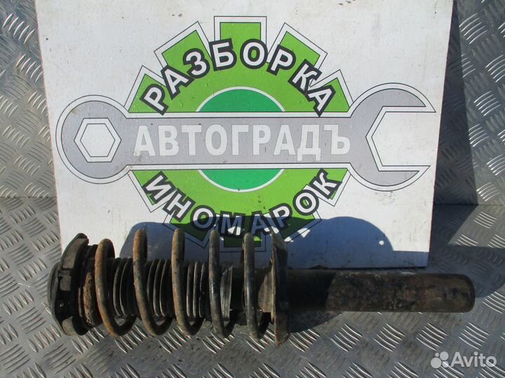 Амортизатор передний правый VW Caddy 3 2007г