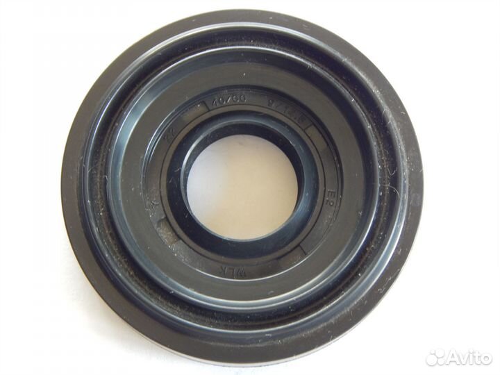 Сальник бака 22*40/66*9/14,5 арт. 03AT27