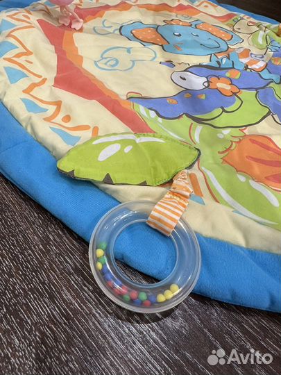 Развивающий коврик для малышей