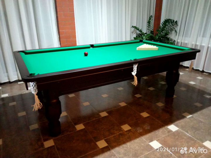 Бильярдный стол