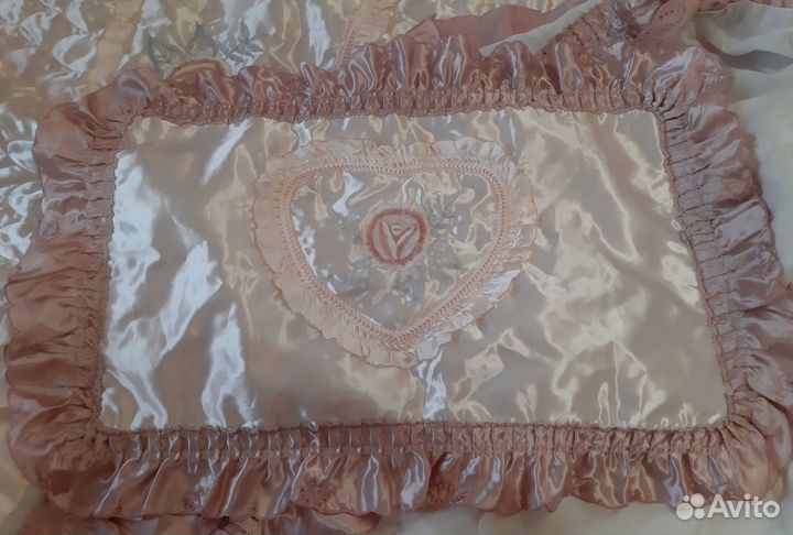 Покрывало 220х230 новое наволочки