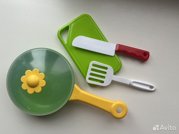 Детские игрушки сковородка лопатка мишка портфель