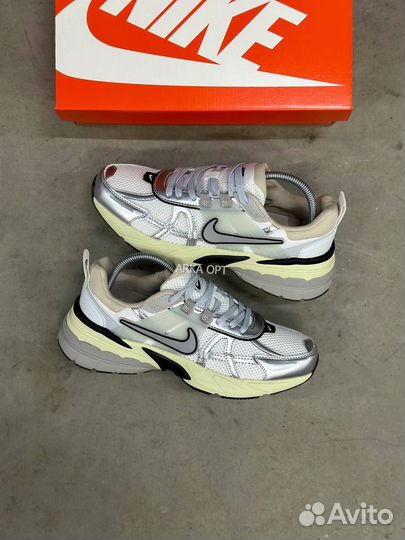 Nike v2k run