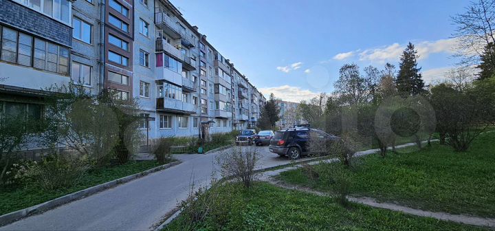 2-к. квартира, 48 м², 4/5 эт.