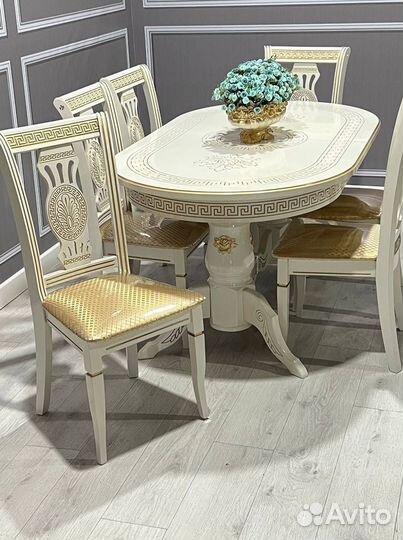 Кухонный стол. Доставка по всей России