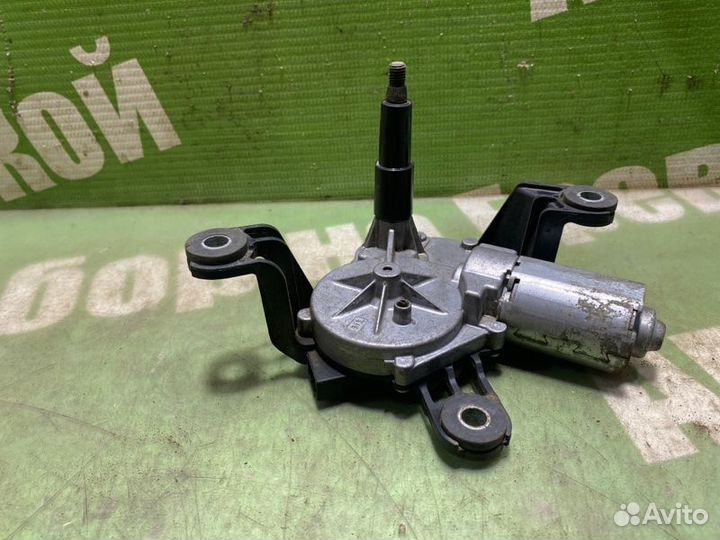 Моторчик заднего дворника Opel Astra Gtc H Z18XER