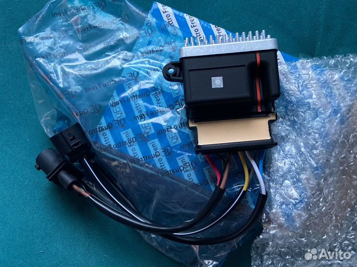 Блок управления вентилятором ауди А4 Б8