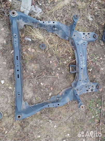 Подрамник Мазда сх-7