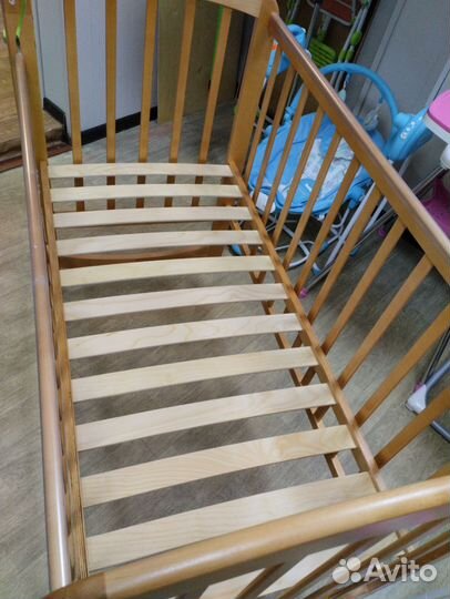 Кровать-качалка-колесо