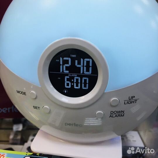 Радио часы будильник ночник Perfeo Night