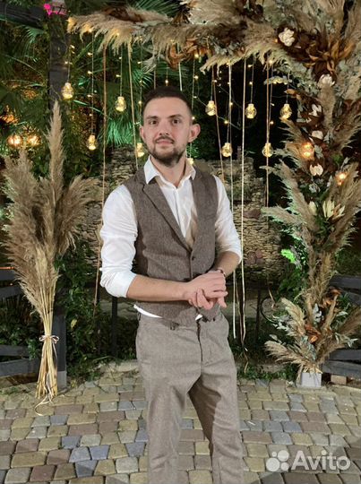 Ведущий (Корпоратив,Выпускные,юбилей, свадьбы)