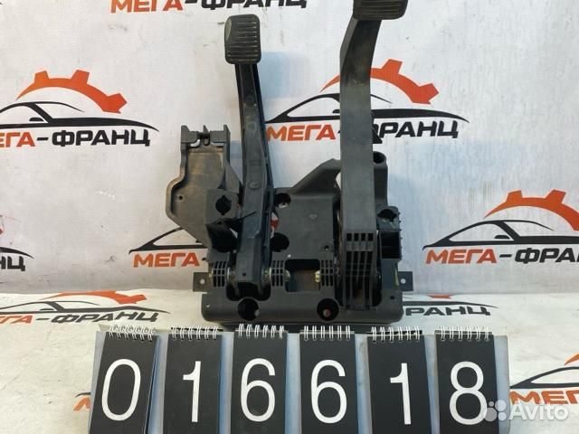 Блок педалей Peugeot Boxer фургон(250) 4HU 2010