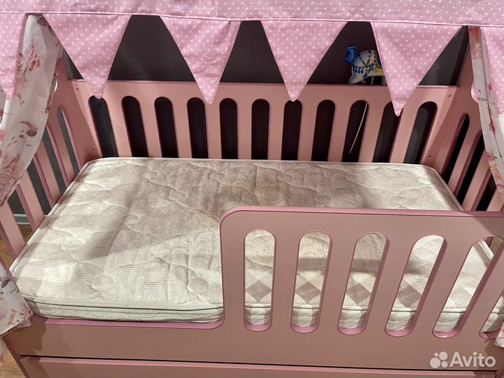 Кровать для девочки