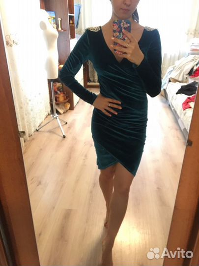 Вечернее платье