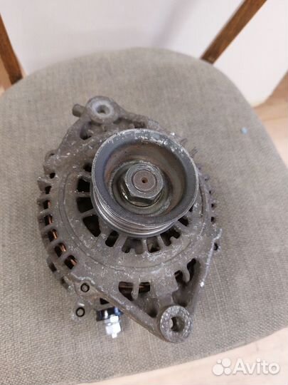 Оригинальный генератор nissan primera p12