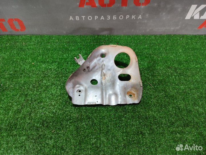 Тепловой экран выпускного коллектора Kia Picanto 2