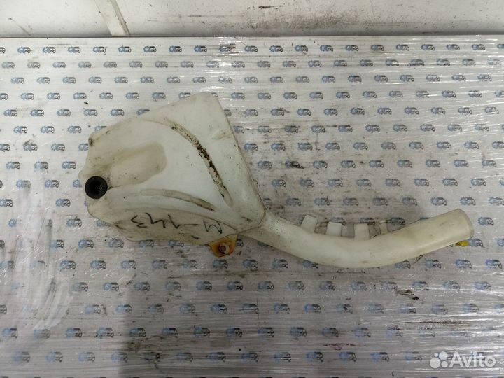 Бачок омывателя Ford Fiesta купе 1.3L duratec 8V