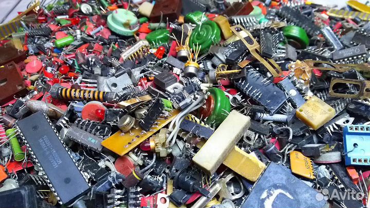 Электронный лом