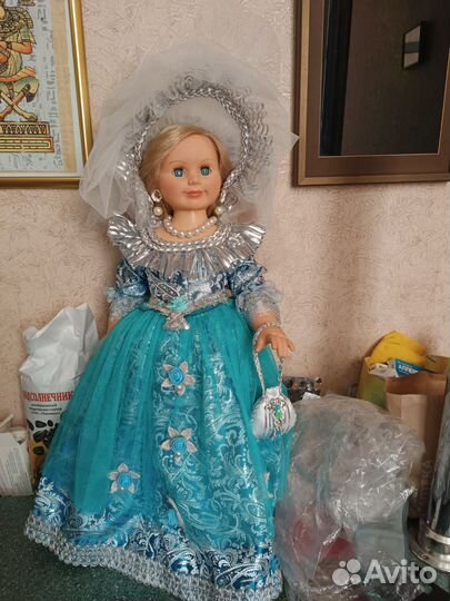 Кукла ручной работы с одеждой