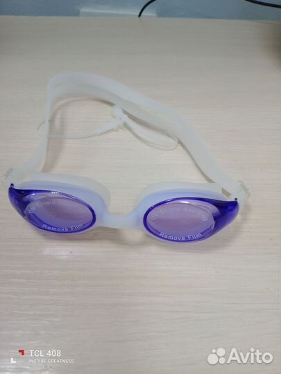 Очки для плавания