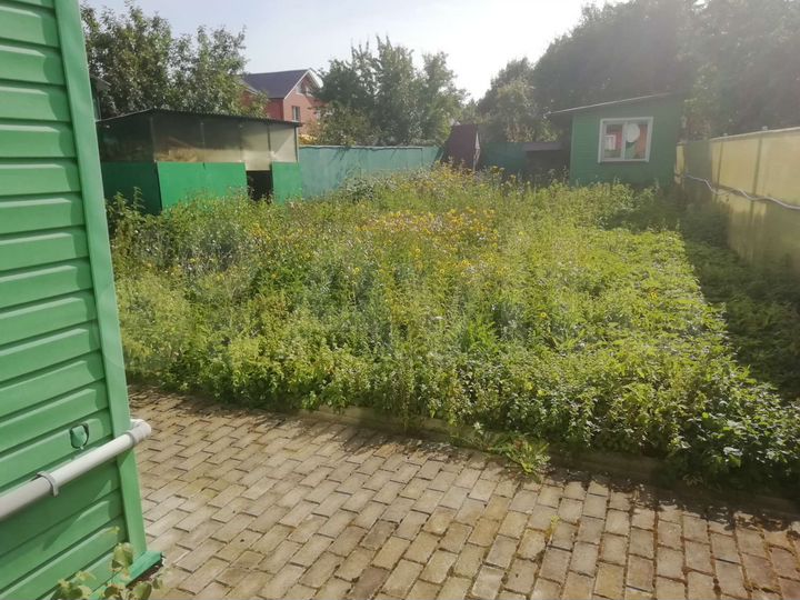 Дом 50 м² на участке 5 сот.